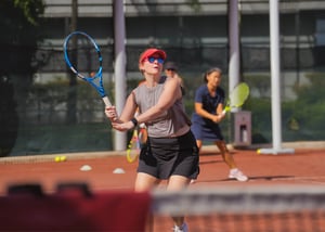 Female Class tennis